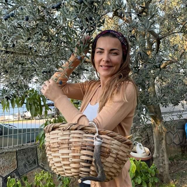 Burcu Kara Şehri Terk Ediyor: İznik’te Zeytinlik Kurdu! Satın Aldığı Çiftlik Beklenmedik Bir Şifreyle Ortaya Çıktı
