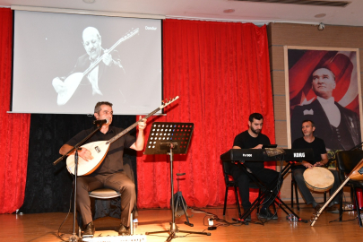 İzmir Çiğli’de Neşet Ertaş Anma Gecesi