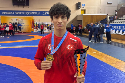 Bursa Güreşçisi Balkan Şampiyonu