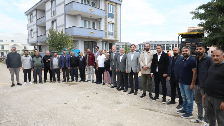 İnegöl Belediyesi'nden 4 Mahallede 5 Sokakta Asfalt Çalışması