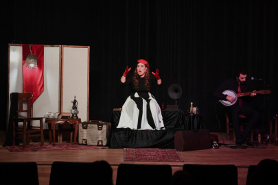 Bir Cumhuriyet Hikayesi