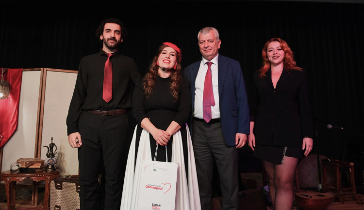 Bir Cumhuriyet Hikayesi