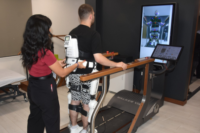 Medikal Sağlık Grubu’nun giyilebilir robotik sistem tanıtımı