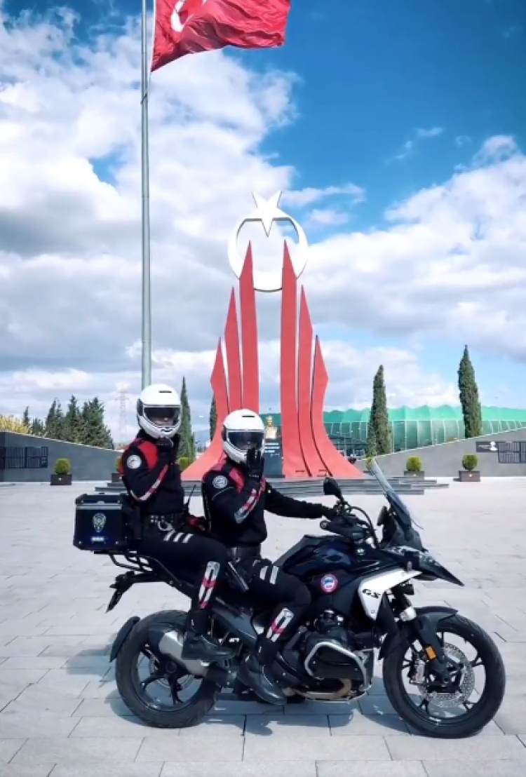 Bursada Motosikletli Polis Timi Görevde