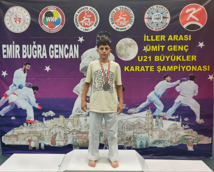 Çayırova Belediyesi Sporcuları Başarıya Koşuyor