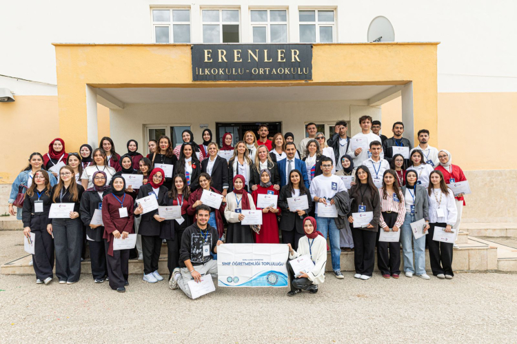 CEYKAD’dan Umut: Renklerle Proje