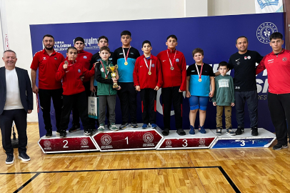 Cumhuriyet Coşkusu Bursa Yıldırım'da Sporla Taçlandı