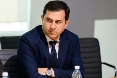 Gelişmelerin arkasında güç merkezleri mi var?