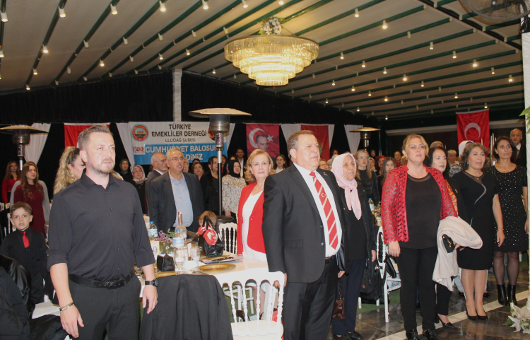 Emekliye Cumhuriyet Balosu Sözü: TÜED Uludağ Şubesi