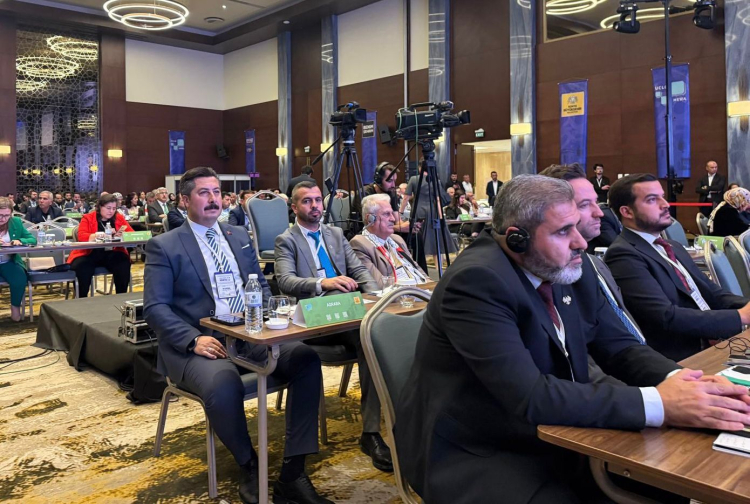 UCLG-MEWA Kongresi Konya'da yapıldı