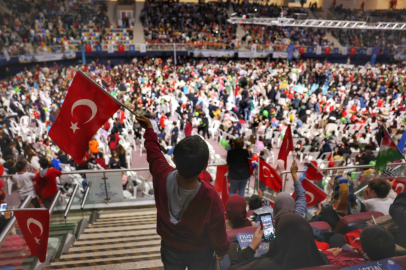 Çok Sayıda Ebeveynin Aynı Anda Kitap Okuması Rekor Denemesi