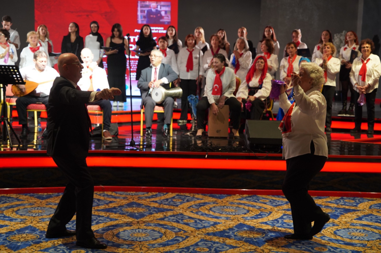 Gençleşen Türküler Projesi