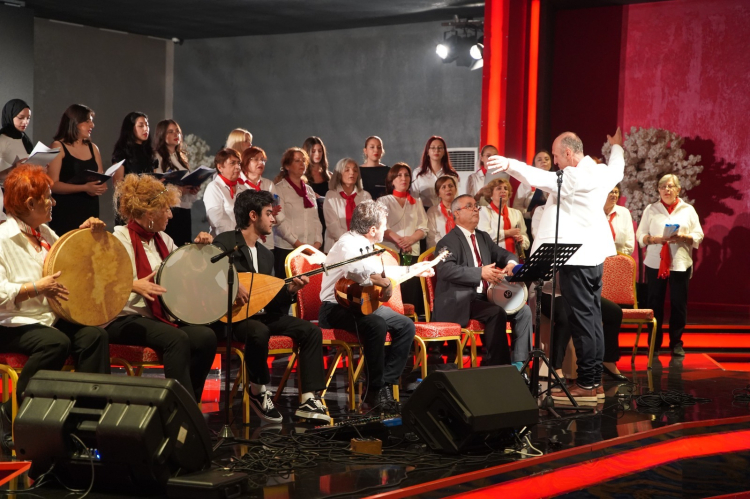 Gençleşen Türküler Projesi