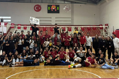 Gölcük Belediyespor Erkek Voleybol Takımı Başarılı Açılış