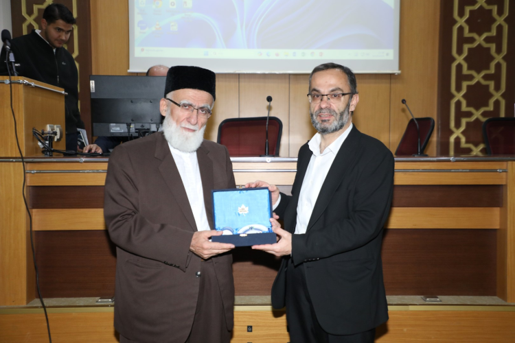 Aile Okulu Seminerleri Devam Ediyor