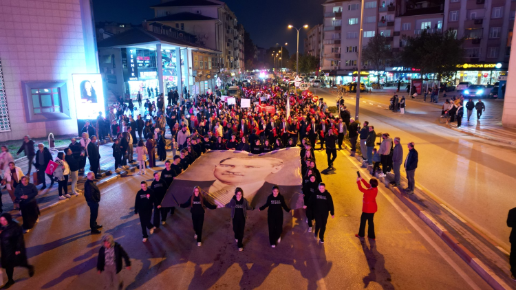 İnegöl'de Cumhuriyet Bayramı Coşkusu