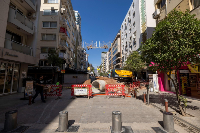 İzmir Büyükşehir Belediyesi İZSU, Konak Alsancak, Kültür ve Mimar Sinan mahallelerinde yıllardır süren taşkın ve kötü koku sorununa kalıcı çözüm için kapsamlı bir altyapı yatırımı başlattı.
