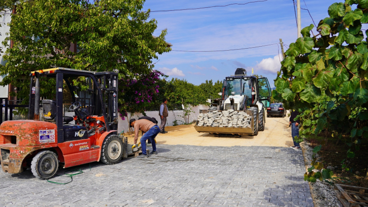 İznik’te Merkezden Kırsala Hizmet Hamlesi