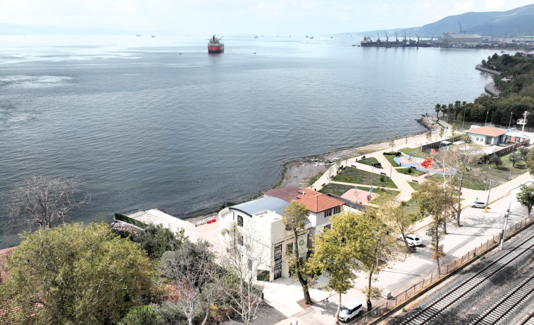 Kocaeli Yelken Tutkunlarına Modern Tesis