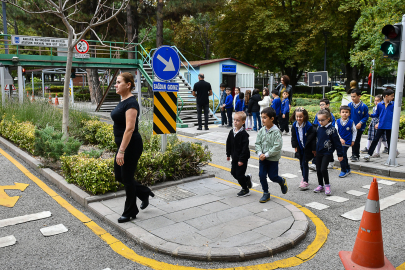 Çocuklar Trafik Bilinciyle Tanışıyor