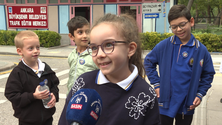 Çocuklar Trafik Bilinciyle Tanışıyor