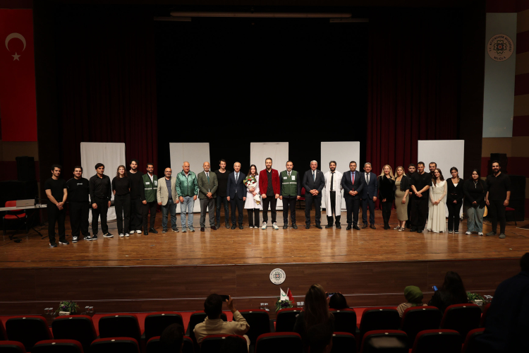 Muğla’da Umut tiyatro oyunu ve bağımlılıkla mücadeleye dair etkinlikler