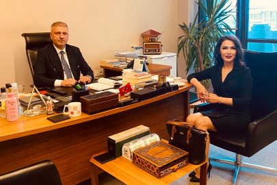 Oktay Saral'dan Anlamlı Görüşme