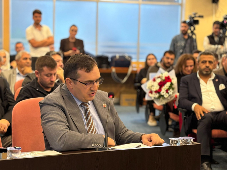 Osmangazi'de Su Kesintileri ve Çöp Sorunları
