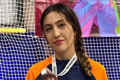Osmangazi'li taekwondocu bronz madalya