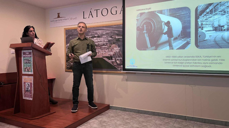Uluslararası Kağıt Sempozyumu ve Ziyaretler