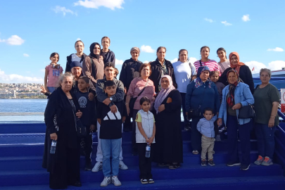 Manisa Büyükşehir Belediyesi Kadınları İzmir’e Götürdü