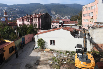 Tarihi Koruyan Yıkım: Bursa Osmangazi Belediyesi