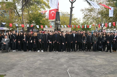 Gençler Atatürk’ü Anma Günü’nde Bir Araya Geldi