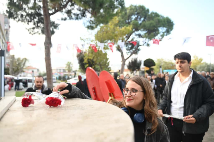 Gençler Atatürk’ü Anma Günü’nde Bir Araya Geldi