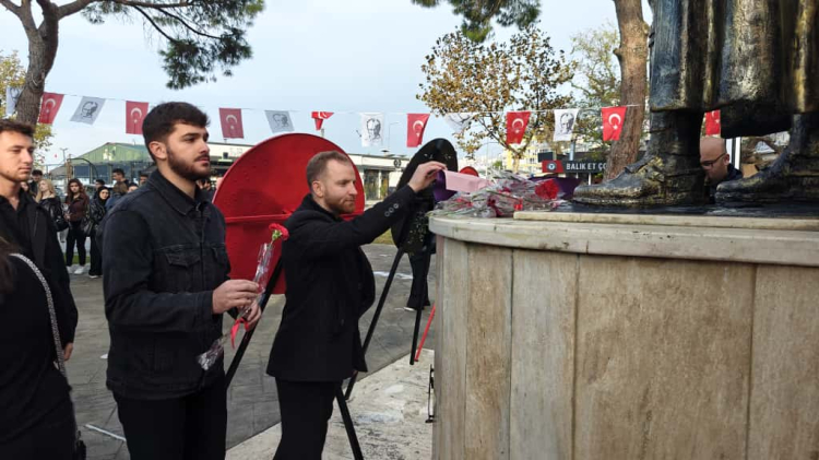 Gençler Atatürk’ü Anma Günü’nde Bir Araya Geldi