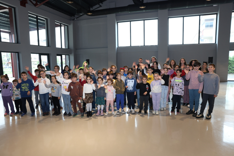 Bursa Nilüfer’de Ara Tatil: Pancar Deposu Renklendi