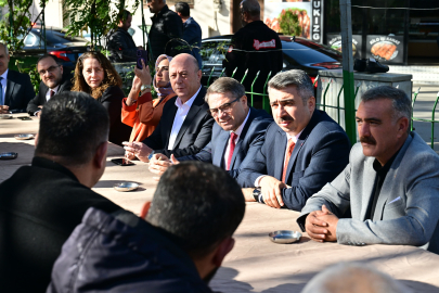 Bursada Başkan Yılmaz Vakıf Mahallesi’nde Vatandaşlarla Buluştu