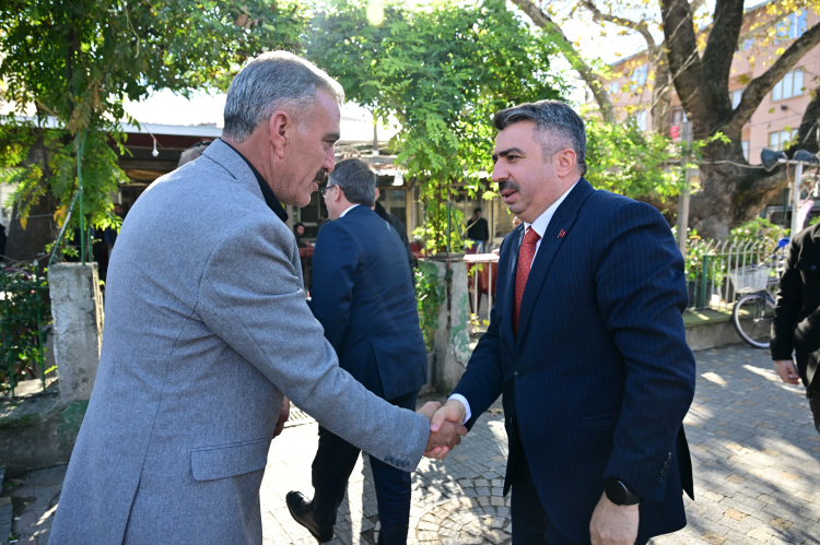 Bursada Başkan Yılmaz Vakıf Mahallesi’nde Vatandaşlarla Buluştu