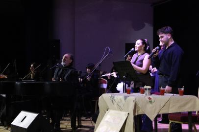 Güzel Sanatlar Lisesi Konferans Salonu’nda Sanat ve Barış Vurgusu