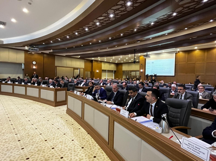 Bursa'da Su Zammı Tartışması Meclisi Böldü