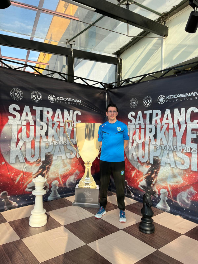 Bursalı Satranççu Ervin Özkandan Türkiye Başarısı