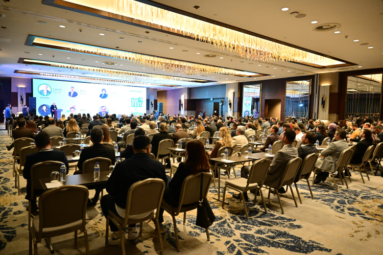 Şehrin Dönüşümünde Modern Yöntemler