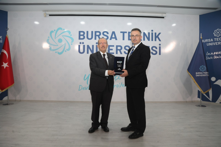 BTÜ Konuşmaları’nda Yaşam ve Sosyal Sorumluluk Konuşuldu