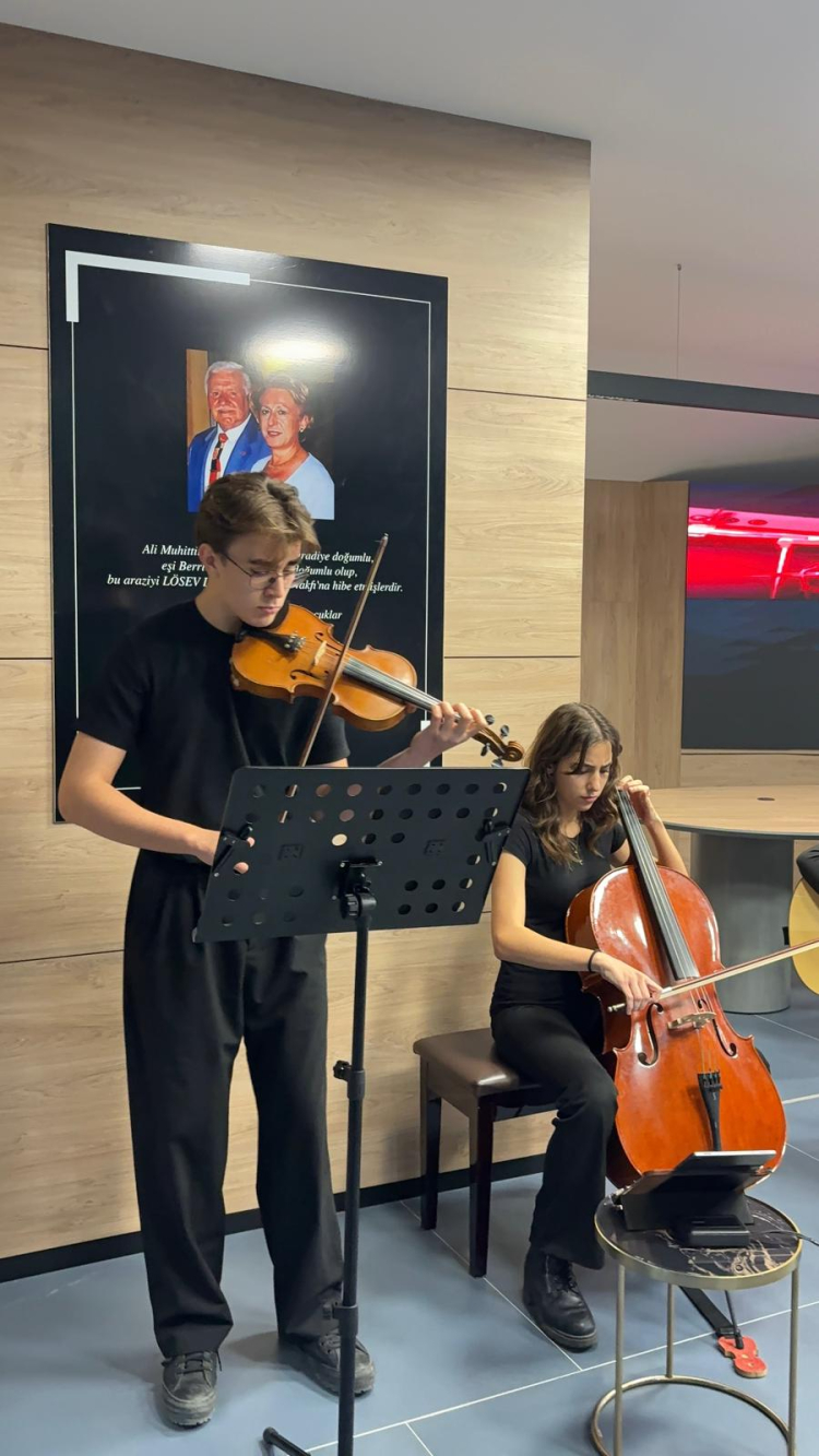 LÖSEV, Bursa'da Gönül Öğretmenlerini Unutmadı