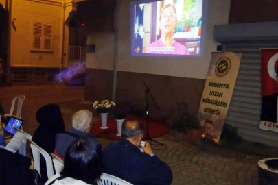 Bizim Mahallenin Giritlileri Belgeseli İzleyiciyle Buluştu