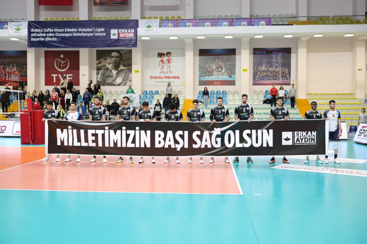 Erkek Voleybol Takımı Evinde Mücadele Etti