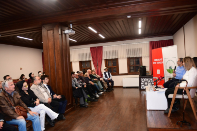 Şadırvanlı Han’da Felsefe Konferansları Başladı