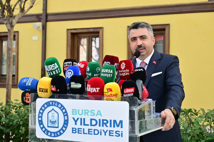 Yeni Merkez Bursa’da Sanat ve Dikir Düşünceye Açıldı