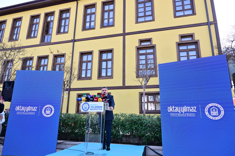 Yeni Merkez Bursa’da Sanat ve Dikir Düşünceye Açıldı