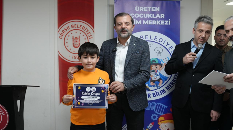 Bursa Gürsu’da Çocuklar Üretimde